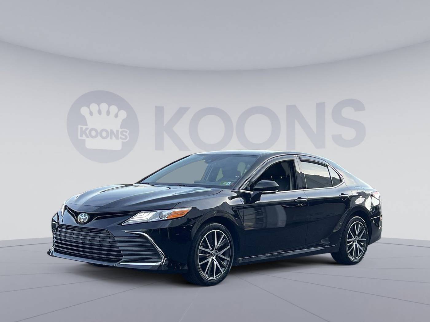 2022 Toyota Camry XLE — Sedan — 30,716 mi — Vienna, VA