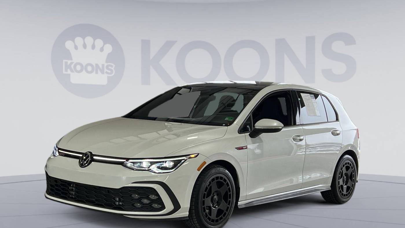 2023 Volkswagen Golf GTI SE — Hatchback — 7,323 mi — Vienna, VA