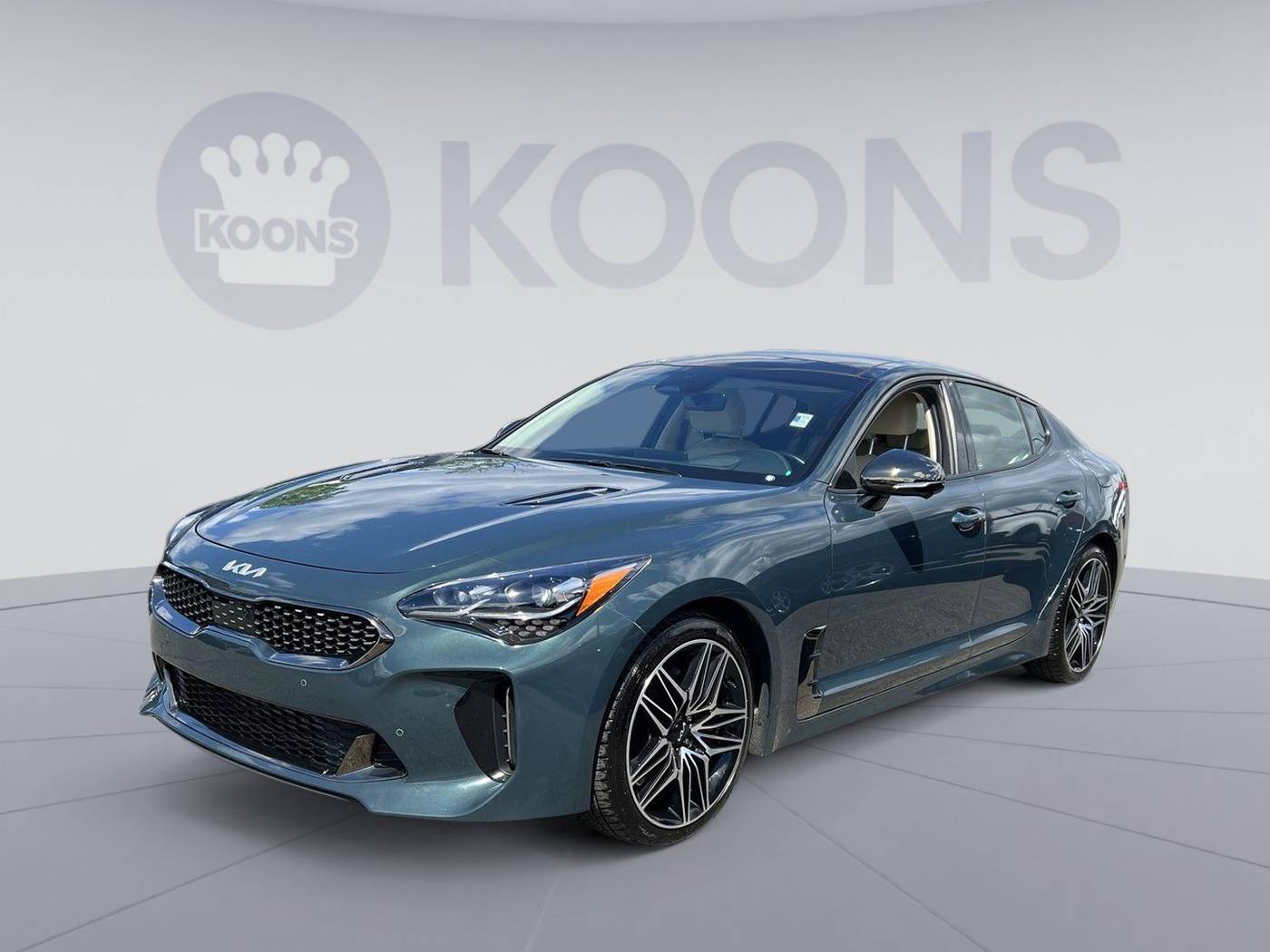 2023 Kia Stinger GT2 — Hatchback — 31,713 mi — Vienna, VA