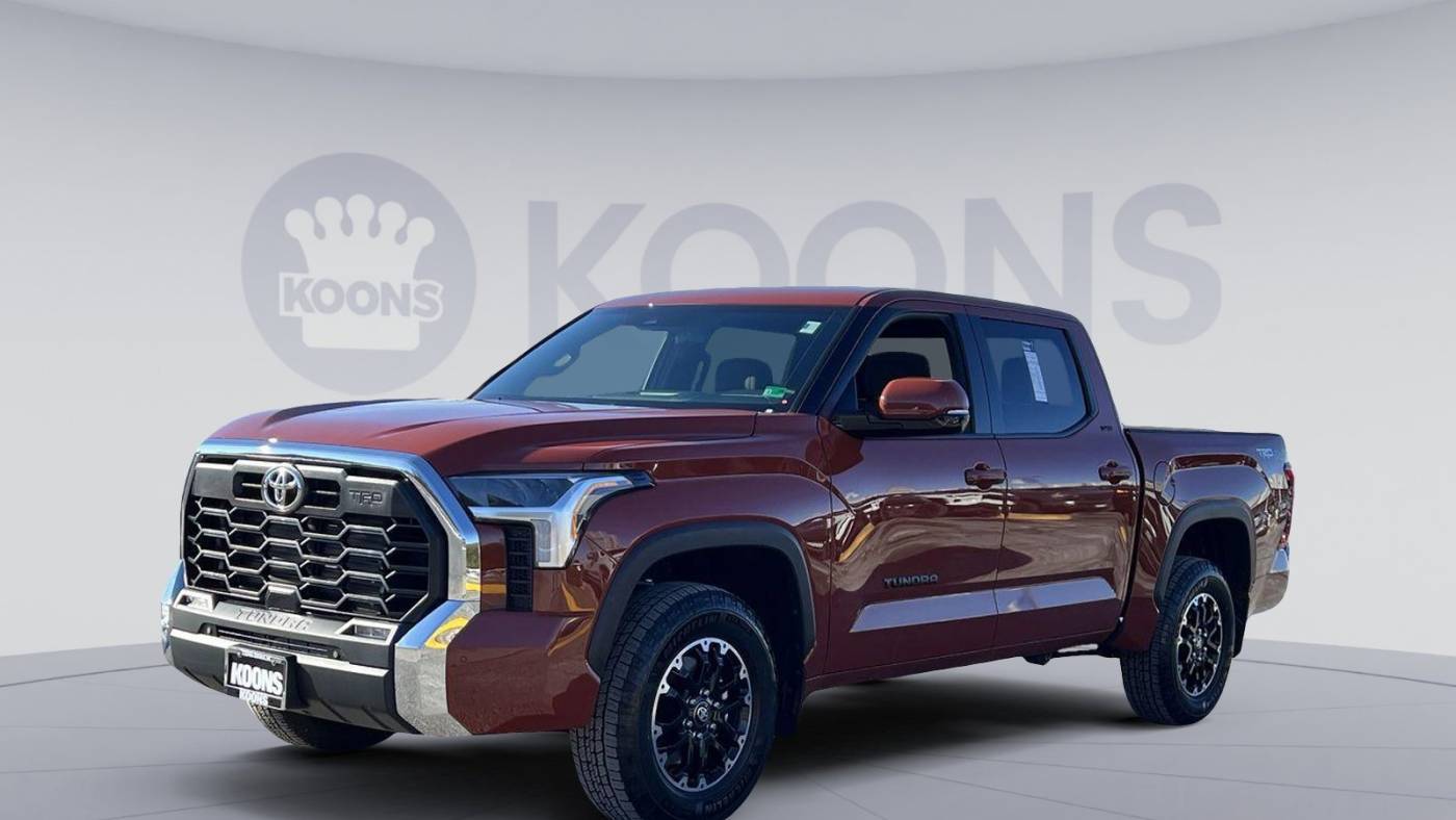 2025 Toyota Tundra SR5 — Pickup Truck — 1,107 mi — Vienna, VA