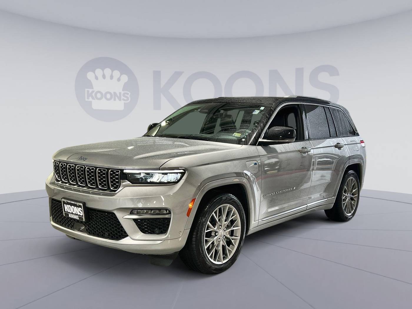 2023 Jeep Grand Cherokee Summit 4xe — SUV — 17,483 mi — Vienna, VA