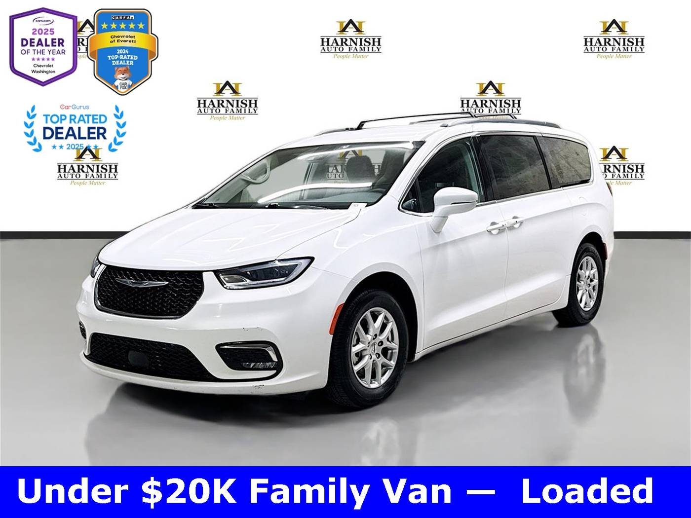2022 Chrysler Pacifica Touring L — Minivan — 76,121 mi — Everett, WA
