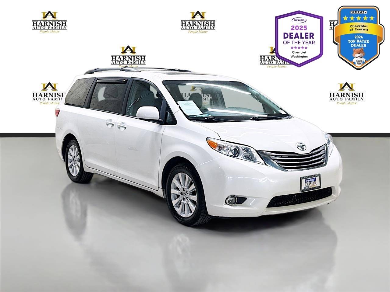 2015 Toyota Sienna Limited — Minivan — 121,505 mi — Everett, WA