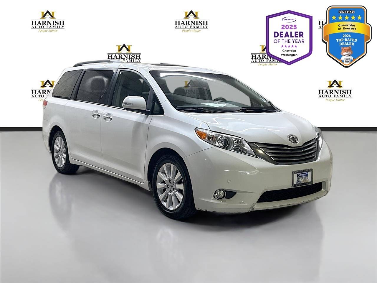 2014 Toyota Sienna XLE — Minivan — 125,329 mi — Everett, WA