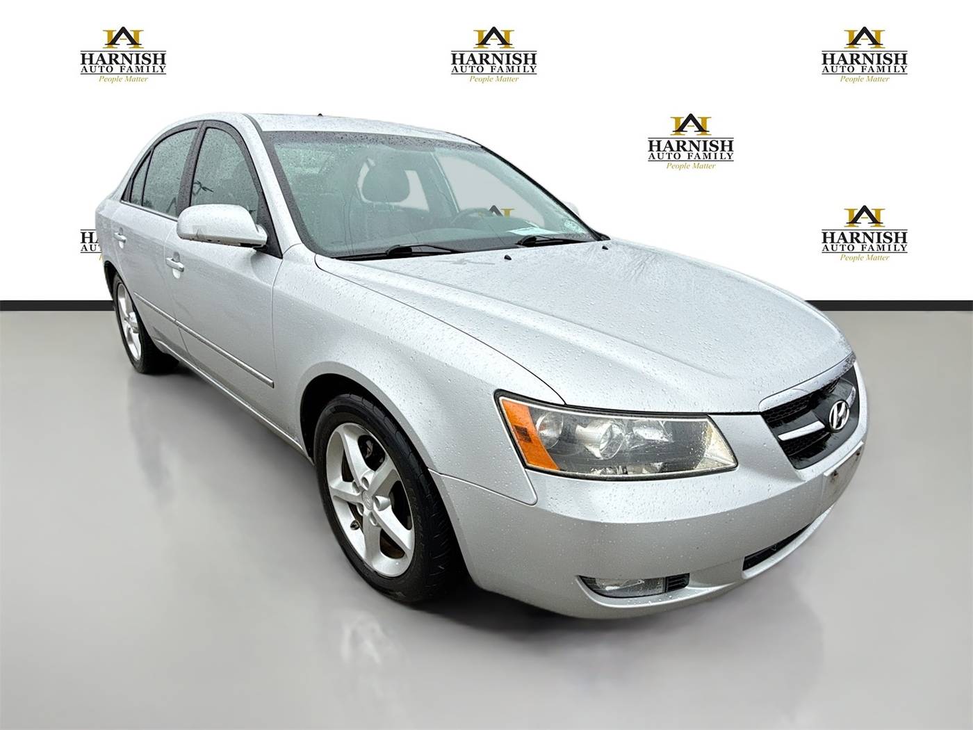 2008 Hyundai Sonata SE — Sedan — 115,647 mi — Everett, WA