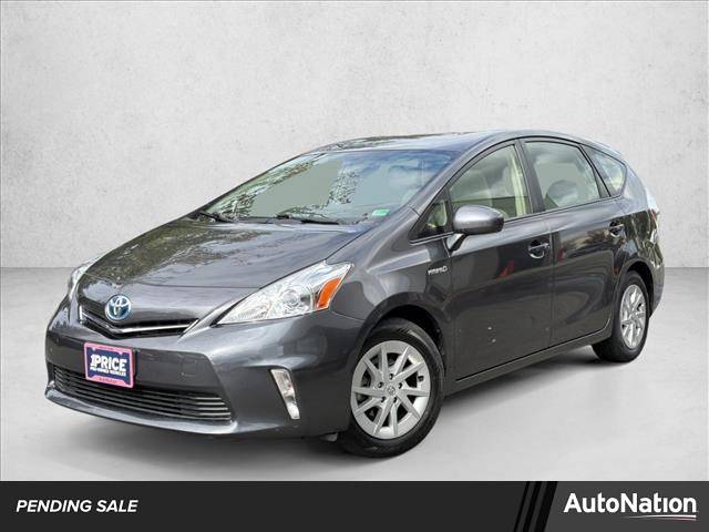2014 Toyota Prius v Two — Wagon — 128,225 mi — Leesburg, VA