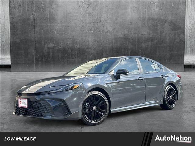 2025 Toyota Camry SE — Sedan — 5,586 mi — Leesburg, VA