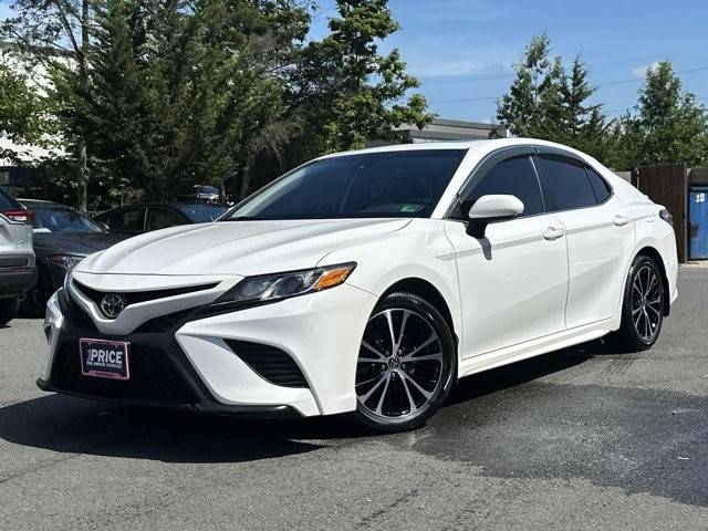 2020 Toyota Camry SE — Sedan — 101,632 mi — Leesburg, VA