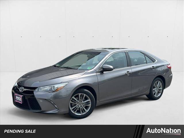 2016 Toyota Camry SE — Sedan — 70,888 mi — Leesburg, VA