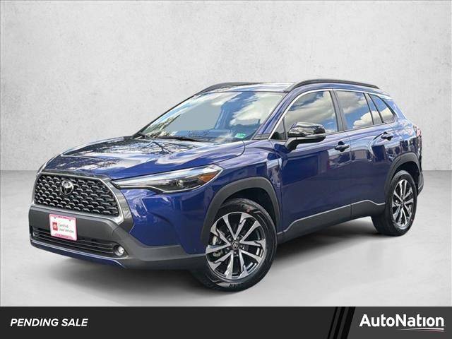 2025 Toyota Corolla Cross XLE — SUV — 2,562 mi — Leesburg, VA