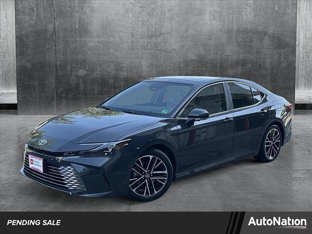 2025 Toyota Camry XLE — Sedan — 2,129 mi — Leesburg, VA