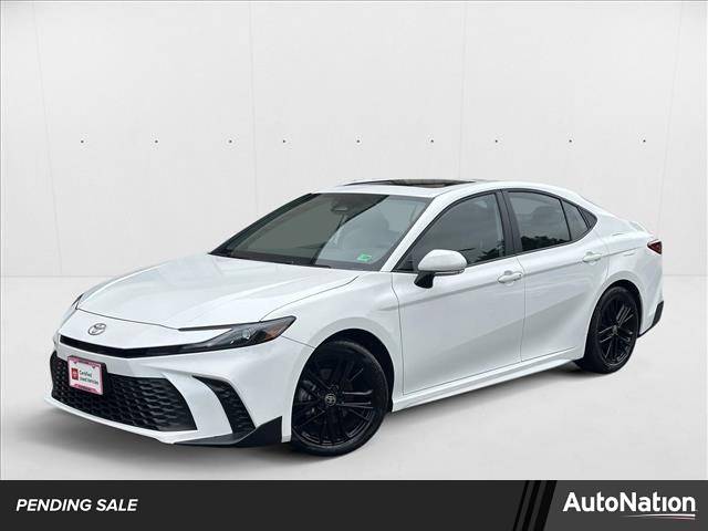 2025 Toyota Camry Hybrid SE — Sedan — 6,197 mi — Leesburg, VA