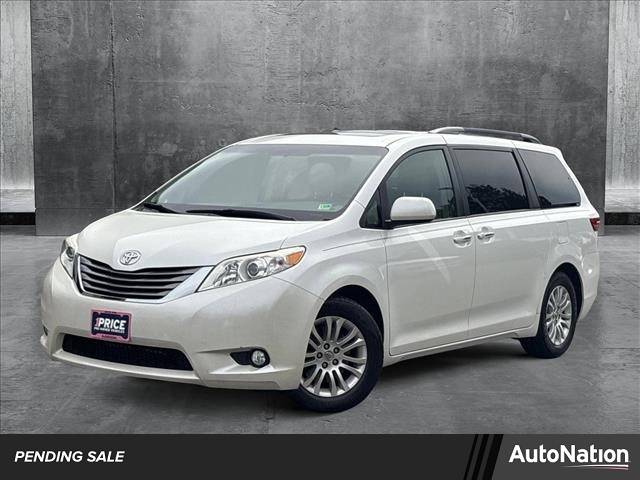 2016 Toyota Sienna XLE Premium — Minivan — 58,813 mi — Leesburg, VA