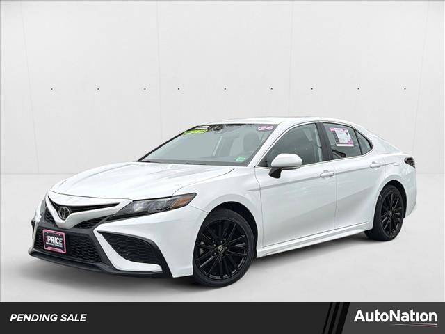 2024 Toyota Camry SE — Sedan — 33,400 mi — Leesburg, VA