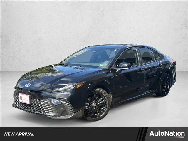 2025 Toyota Camry Hybrid SE — Sedan — 7,306 mi — Leesburg, VA