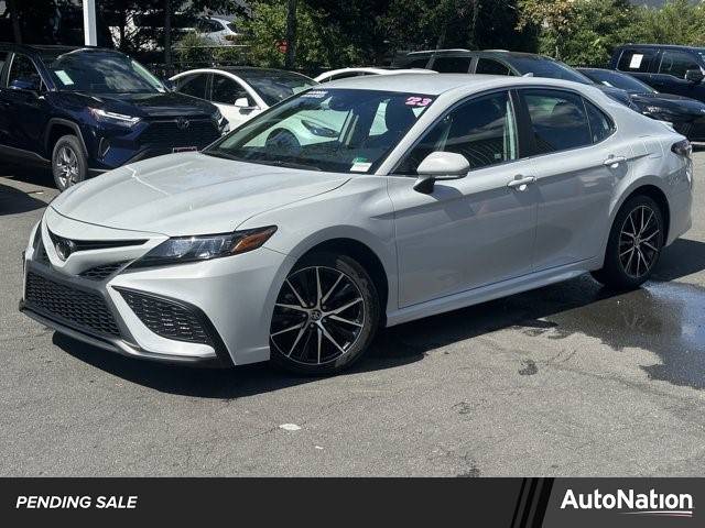 2023 Toyota Camry SE — Sedan — 57,354 mi — Leesburg, VA