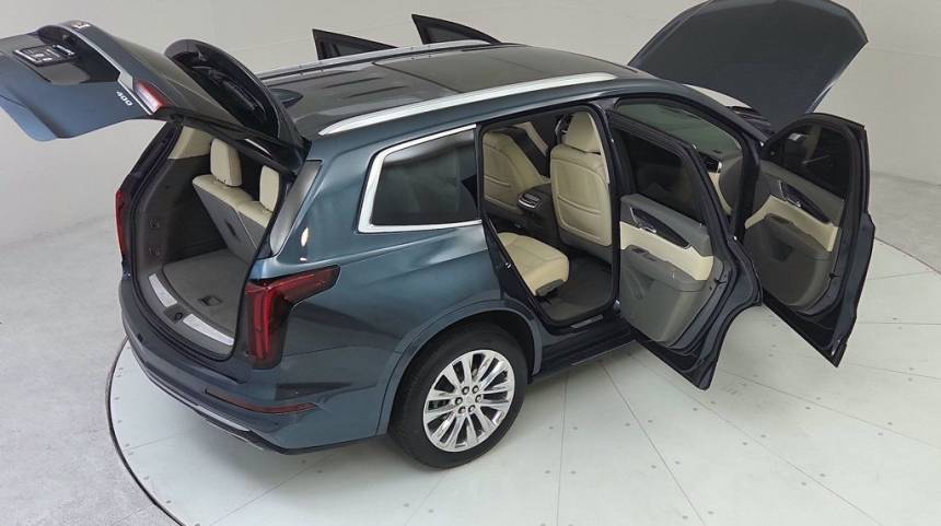 2020 Cadillac XT6 Premium Luxury — SUV — 22,262 mi — Elizabeth, NJ