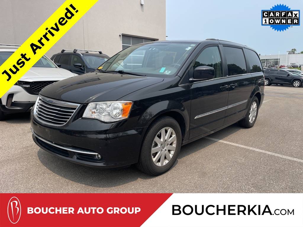 2014 Chrysler Town & Country Touring — Minivan — 78,639 mi — Racine, WI