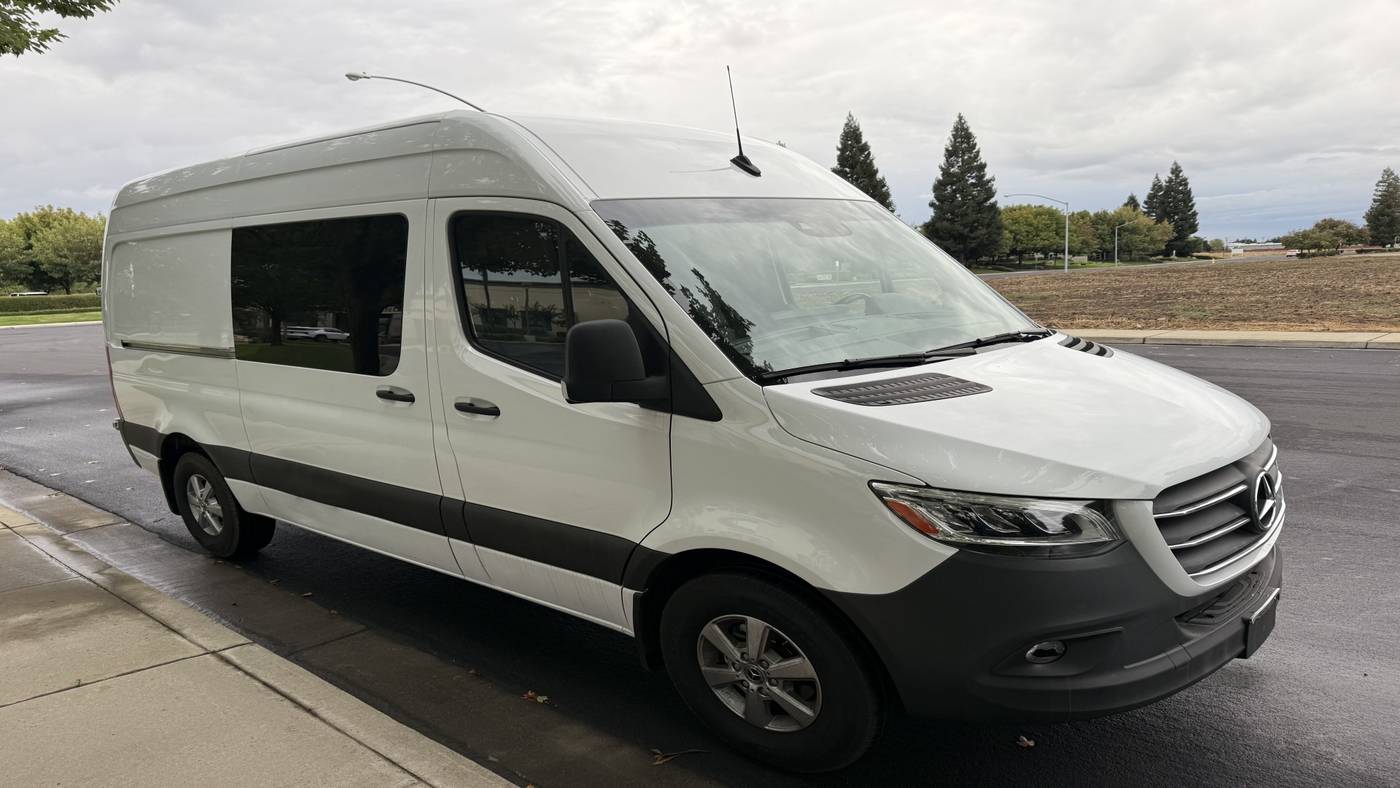 2021 Mercedes-Benz Sprinter Crew Van 2500 — Passenger Van — 25,789 mi — Modesto, CA