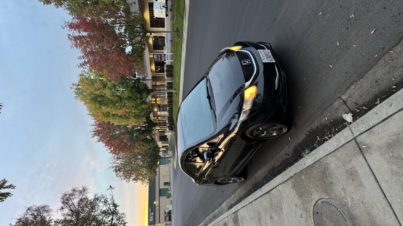 2013 Honda Civic LX — Sedan — 142,000 mi — Modesto, CA