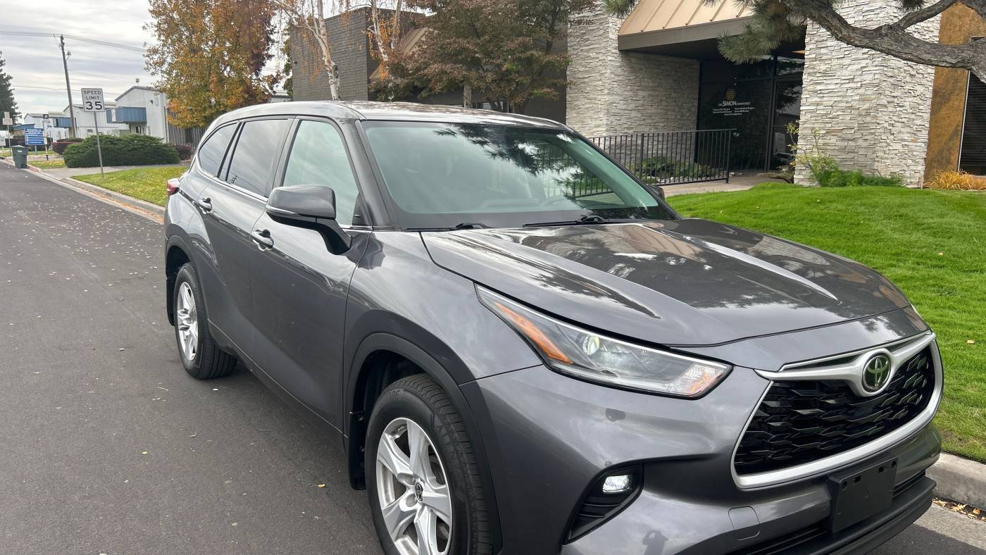 2021 Toyota Highlander LE — SUV — 86,000 mi — Modesto, CA