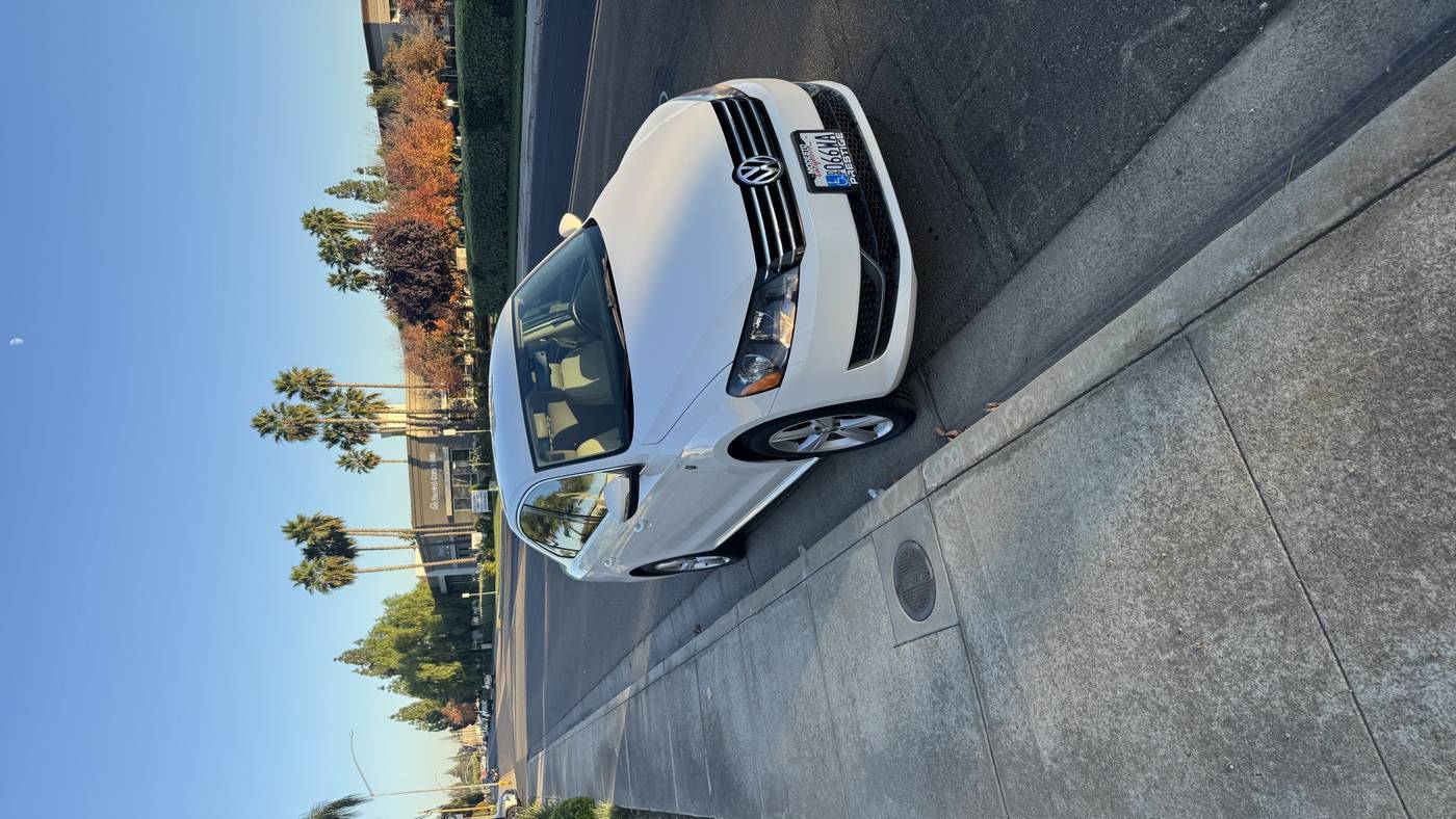 2012 Volkswagen Passat S — Sedan — 62,000 mi — Modesto, CA