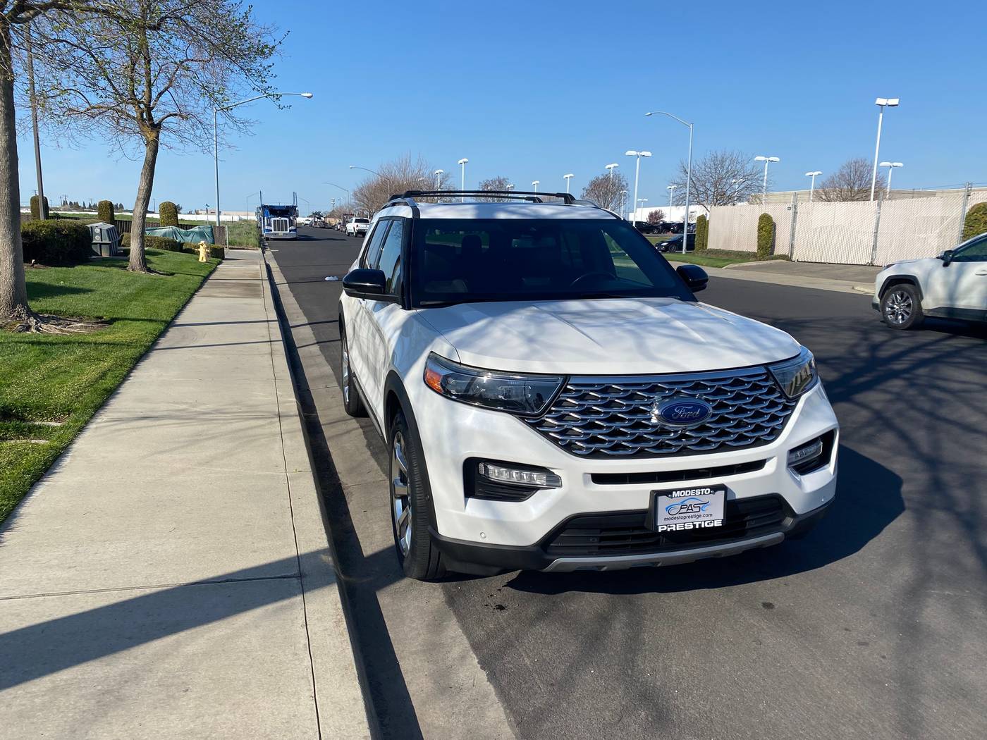 2020 Ford Explorer Platinum — SUV — 97,000 mi — Modesto, CA