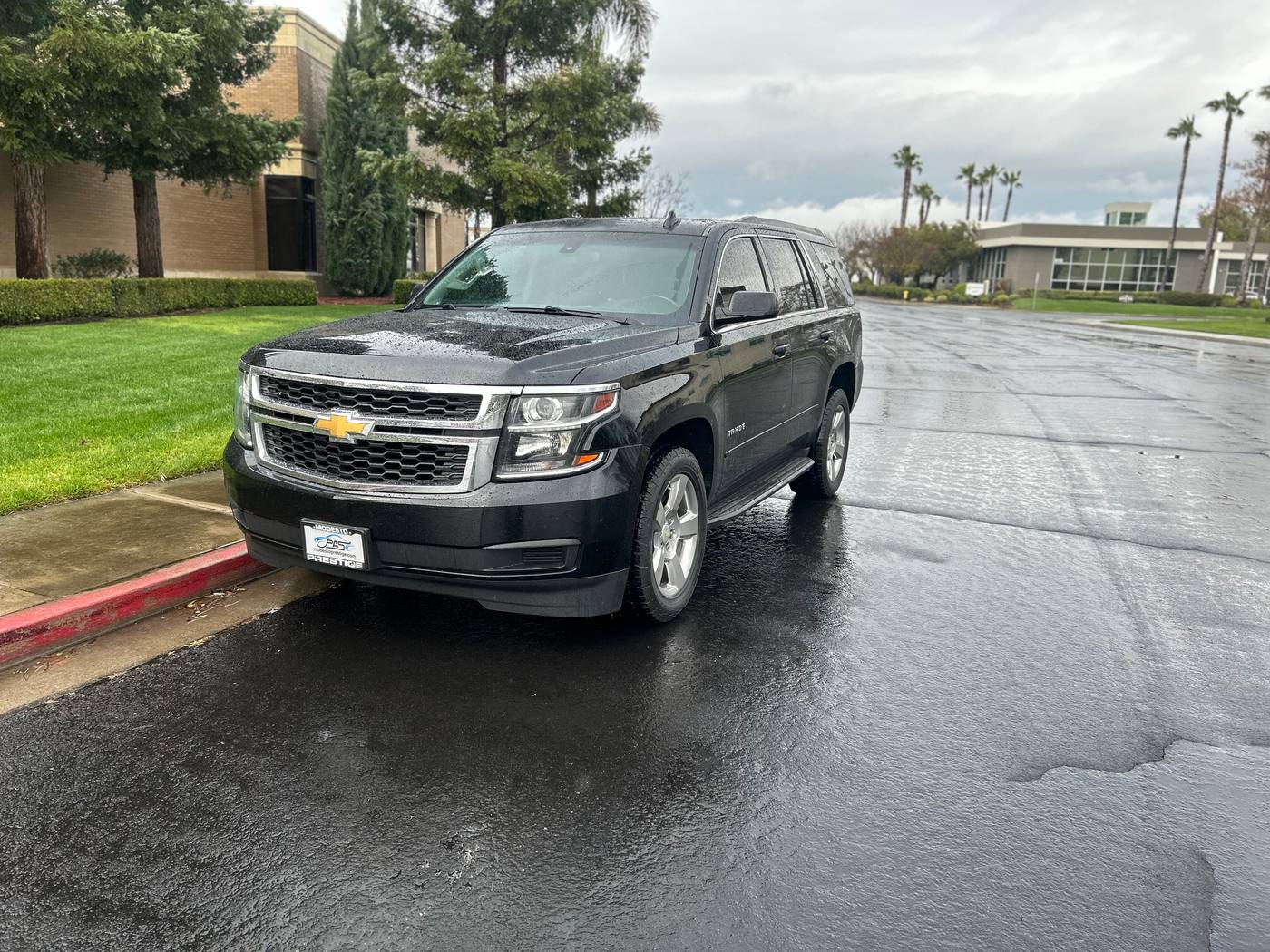 2017 Chevrolet Tahoe LS — SUV — 80,000 mi — Modesto, CA