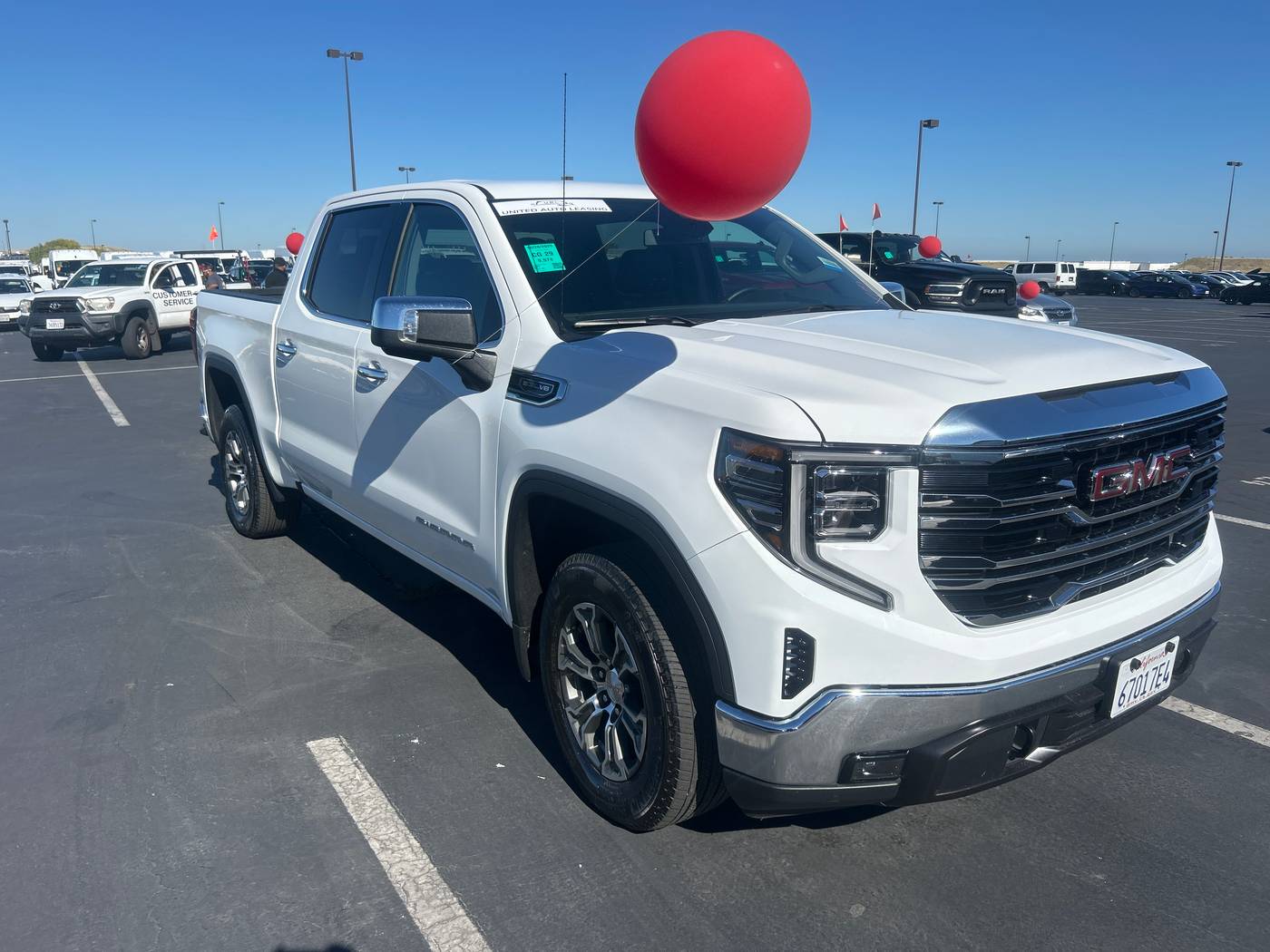2025 GMC Sierra 1500 SLT — Pickup Truck — 9,500 mi — Modesto, CA