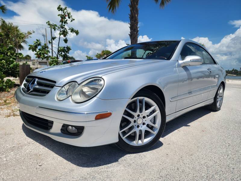 2009 Mercedes-Benz CLK CLK 350 — Coupe — 110,998 mi — Sarasota, FL