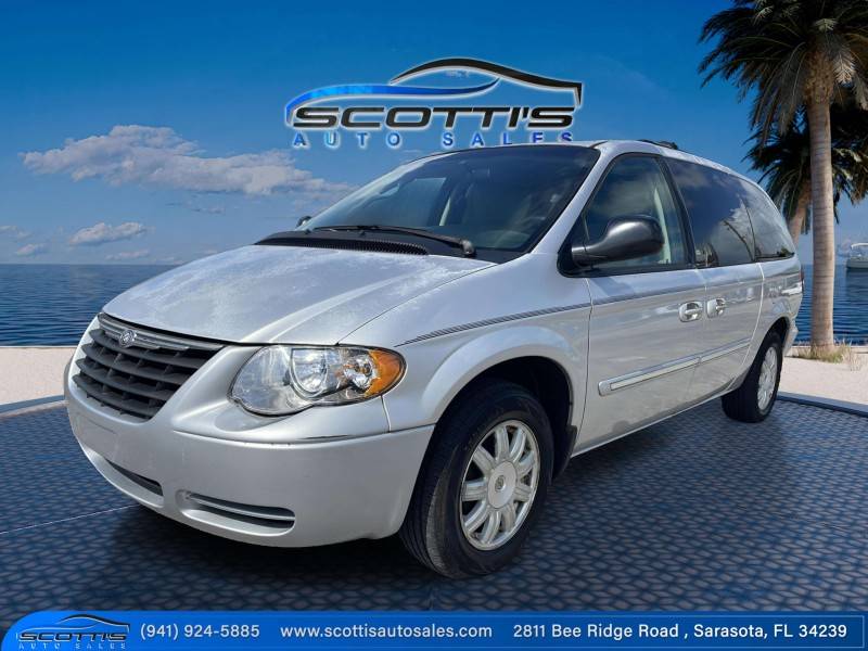 2007 Chrysler Town & Country Touring — Minivan — 163,391 mi — Sarasota, FL