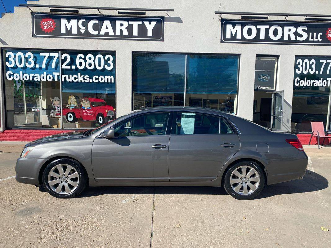 2005 Toyota Avalon XLS — Sedan — 220,626 mi — Longmont, CO
