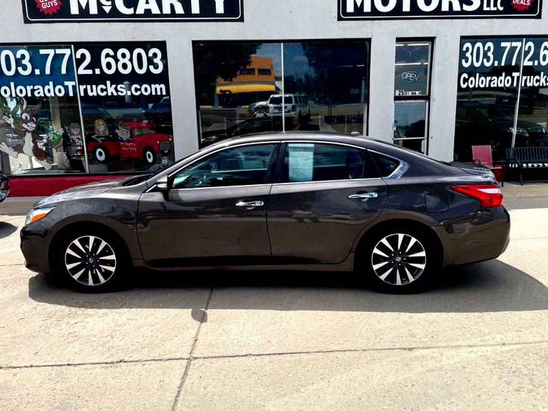 2017 Nissan Altima 2.5 SL — Sedan — 164,920 mi — Longmont, CO