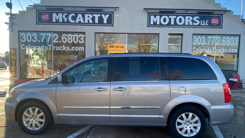 2016 Chrysler Town & Country Touring — Minivan — 104,890 mi — Longmont, CO