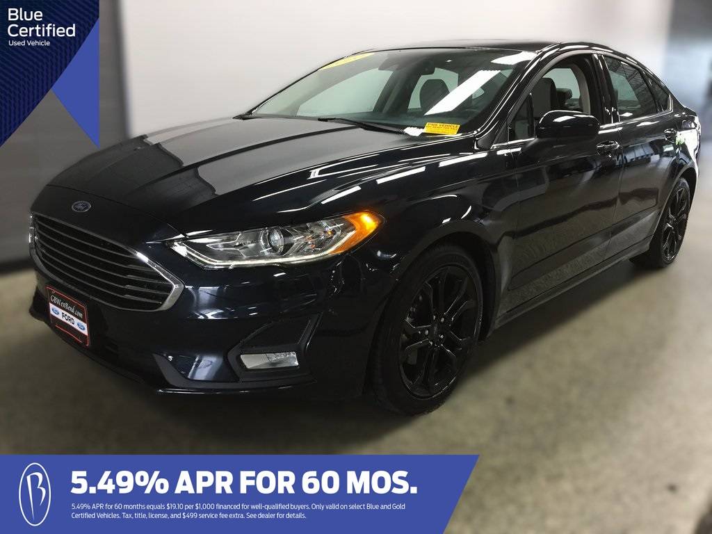 2020 Ford Fusion SE — Sedan — 20,147 mi — West Bend, WI