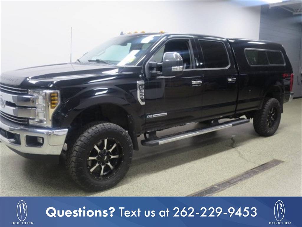 2019 Ford Super Duty F-350 Lariat — Pickup Truck — 112,065 mi — West Bend, WI