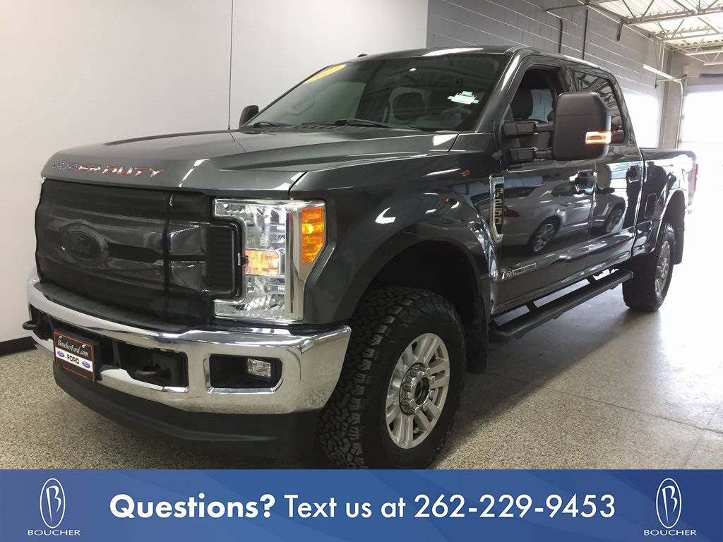 2017 Ford Super Duty F-250 XLT — Pickup Truck — 106,231 mi — West Bend, WI