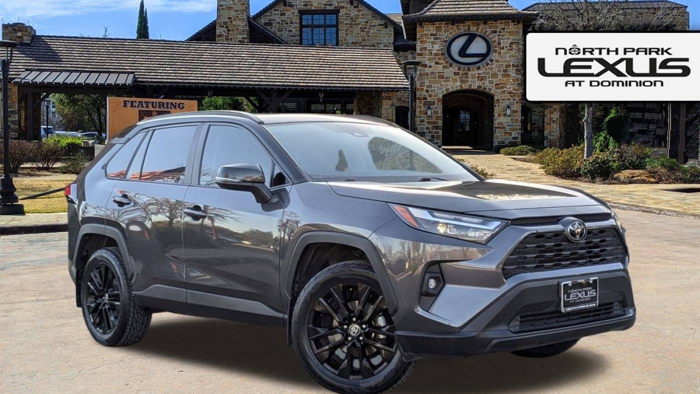 2022 Toyota RAV4 XLE Premium — SUV — 32,953 mi — San Antonio, TX