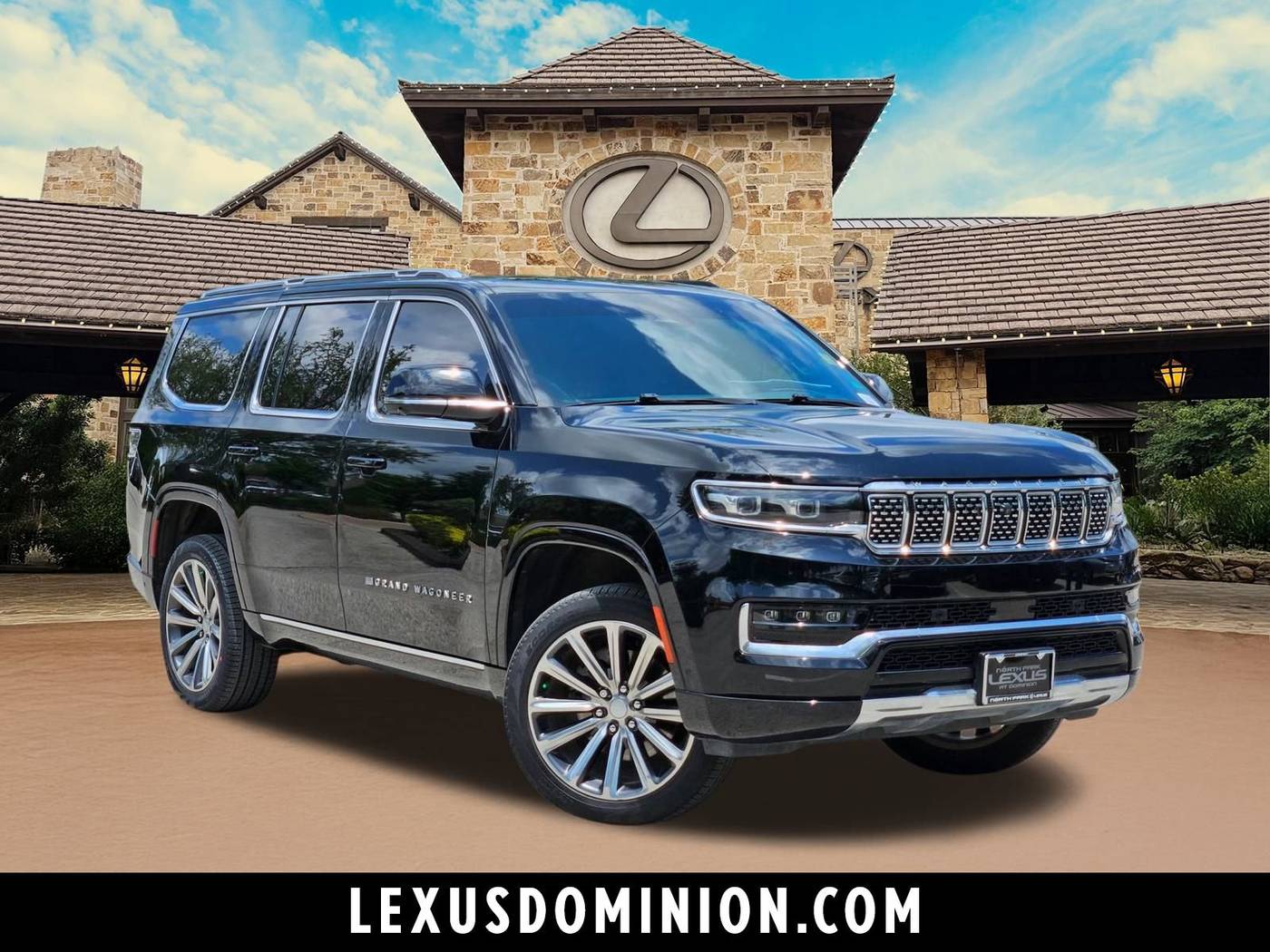 2023 Jeep Grand Wagoneer Series II — SUV — 24,570 mi — San Antonio, TX
