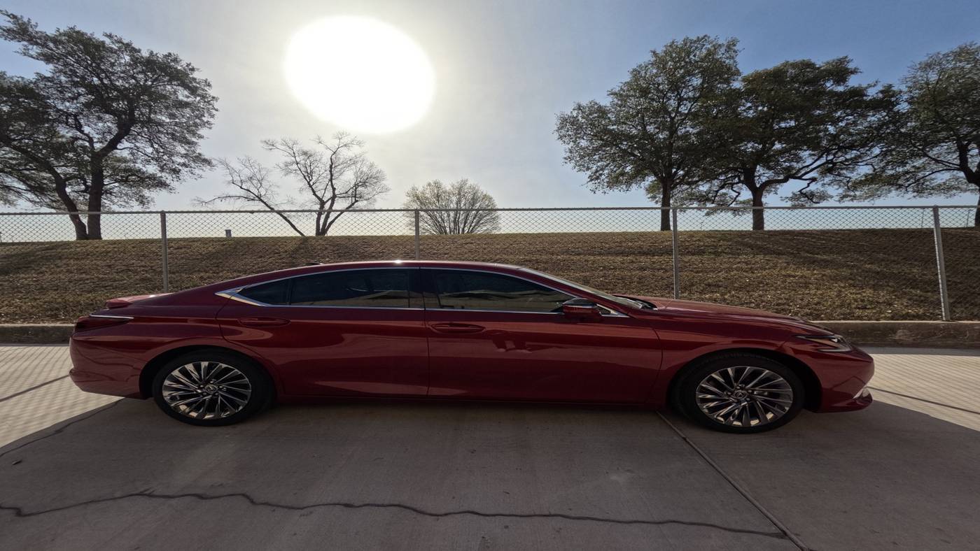 2025 Lexus ES ES 350 Ultra Luxury — Sedan — 200 mi — San Antonio, TX