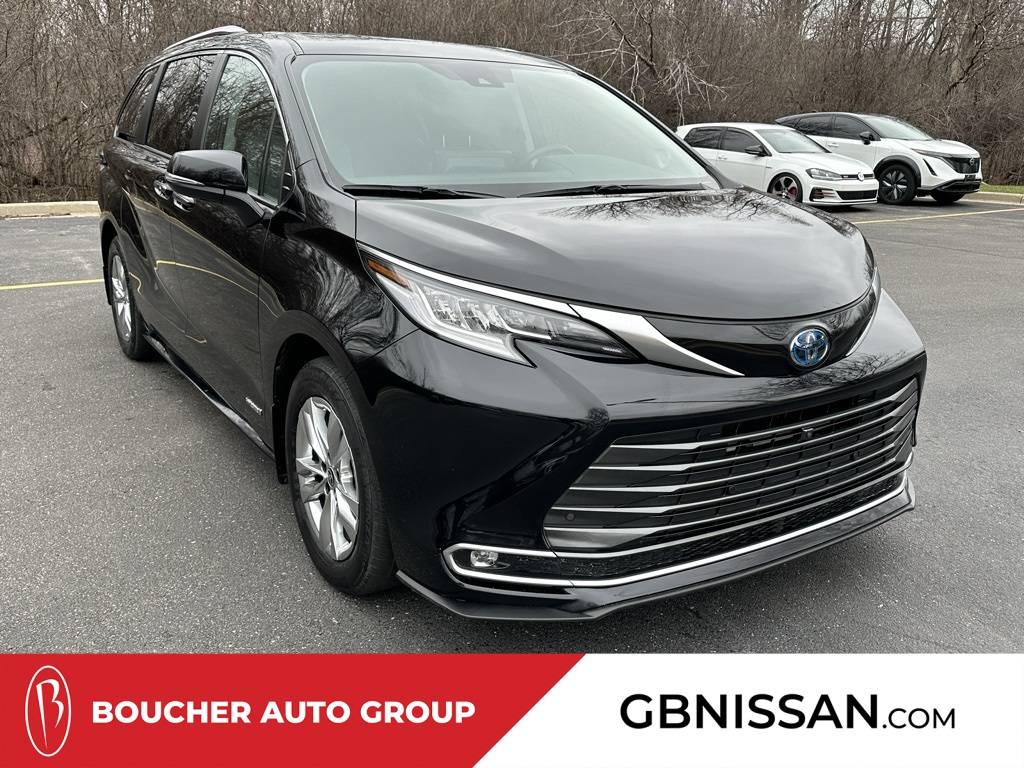 2021 Toyota Sienna Limited — Minivan — 32,123 mi — Greenfield, WI