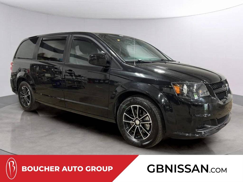 2017 Dodge Grand Caravan SE Plus — Minivan — 43,206 mi — Greenfield, WI