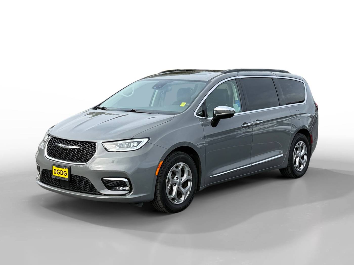 2023 Chrysler Pacifica Limited — Minivan — 66,115 mi — San Jose, CA