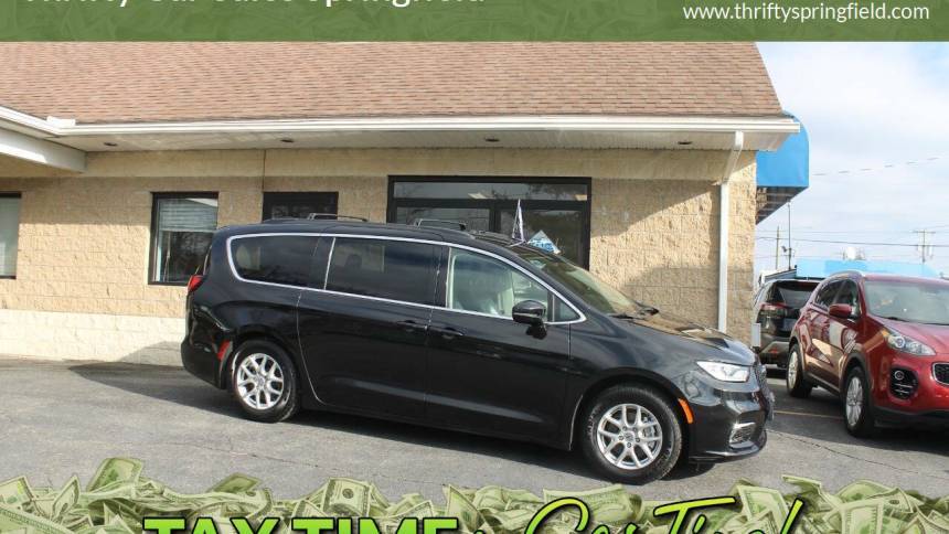 2022 Chrysler Pacifica Touring L — Minivan — 67,930 mi — Springfield, MA