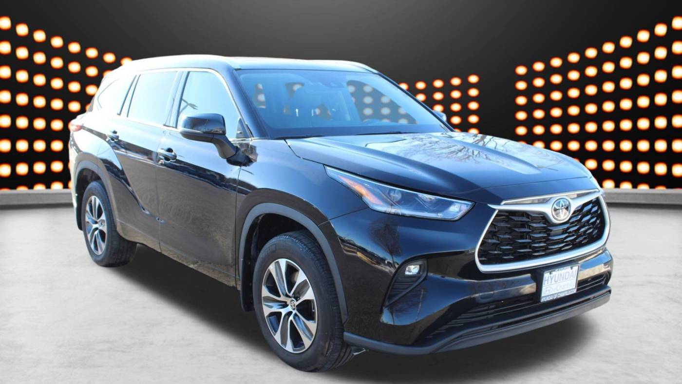 2021 Toyota Highlander XLE — SUV — 47,215 mi — Chantilly, VA