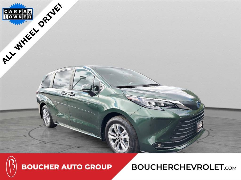 2025 Toyota Sienna XLE — Minivan — 2,756 mi — Waukesha, WI