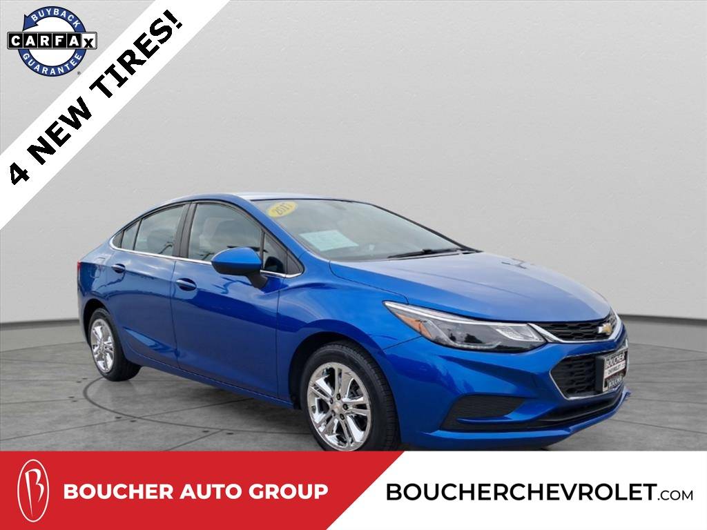 2017 Chevrolet Cruze LT — Sedan — 82,115 mi — Waukesha, WI