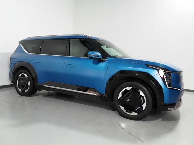 2024 Kia EV9 Land — SUV — 9,344 mi — Round Rock, TX