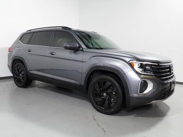 2024 Volkswagen Atlas SE with Technology — SUV — 28,590 mi — Round Rock, TX