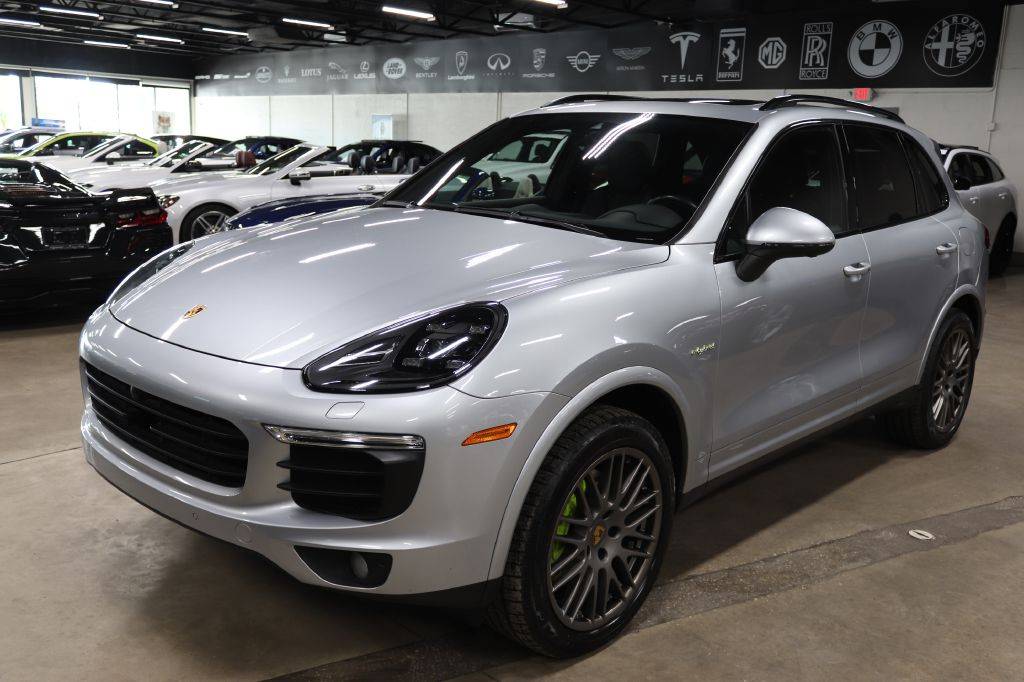2017 Porsche Cayenne S E-Hybrid